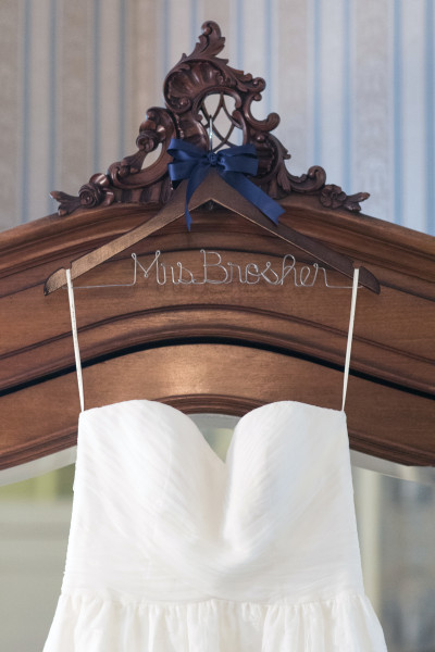 wedding hanger 